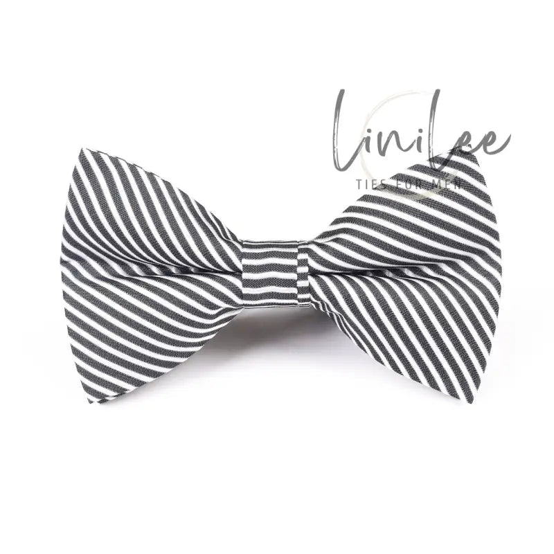Striped gray bow tie.