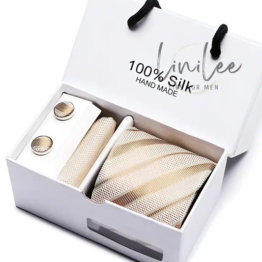 Men’s silk tie and cufflink set.