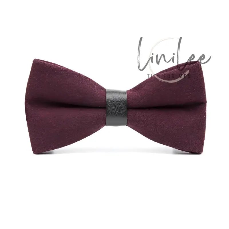 Maroon bow tie with black band.
